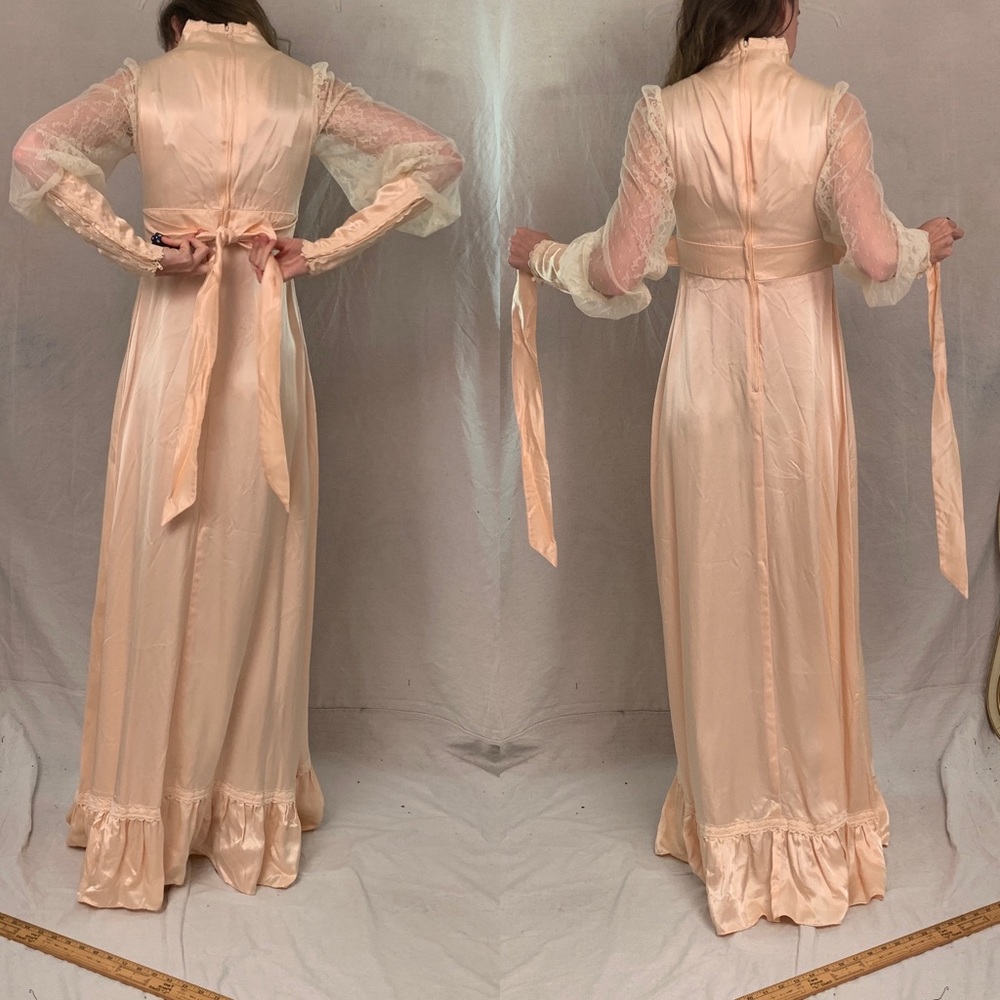 SOLD Size 9 -Satin Pink Peach Lace Gunne Sax Dress* - Picture 4 of 11